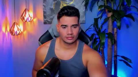 Andres online show from November 13, 2:43 am