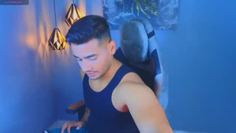 Andres online show from April 11, 11:03 am