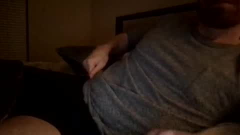 andresgarcia2424 online show from December 5, 4:31 am