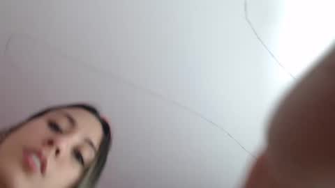 Isa  --------- online show from October 1, 12:49 am