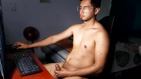 andresvergon85 online show from February 5, 3:02 am