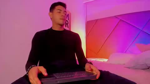 Colleman online show from September 24, 3:54 am