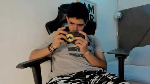 Colleman online show from February 7, 11:41 pm