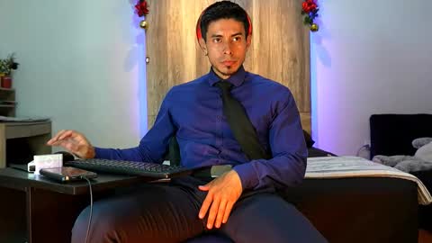 Andrew online show from December 19, 4:30 am