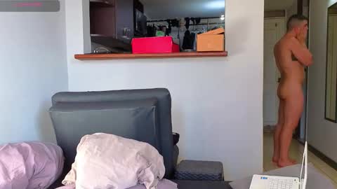 Andrew online show from November 2, 9:17 pm