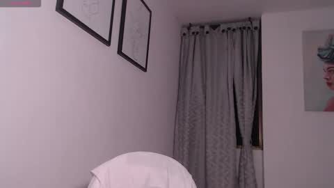 Snapshot of andrew_mathe chatting on November 18, 12:49 am Andrew Mathwes online show from November 18, 12:49 am