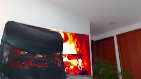 ANDREW WEST online show from December 18, 10:02 pm