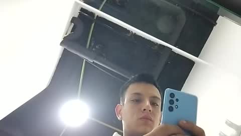 andrew online show from January 8, 11:21 am