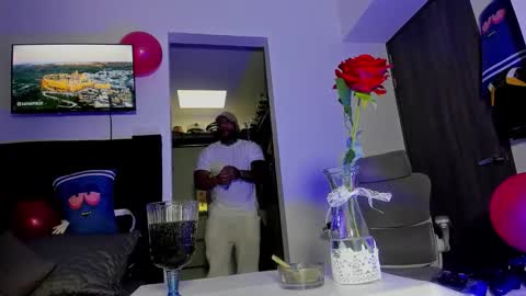 Snapshot of andrewjohnson0 chatting on February 14, 7:21 pm Andrew Johnson online show from February 14, 7:21 pm