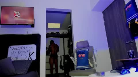 Snapshot of andrewjohnson0 chatting on March 12, 7:53 pm Andrew Johnson online show from March 12, 7:53 pm