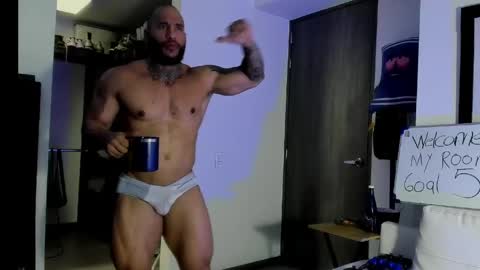 Snapshot of andrewjohnson0 chatting on June 2, 1:57 pm Andrew Johnson online show from June 2, 1:57 pm