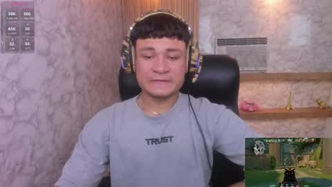 Andrew online show from December 22, 9:12 pm