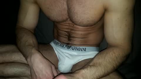 Snapshot of andreyhunk chatting on March 10, 9:07 pm andreyhunk online show from March 10, 9:07 pm