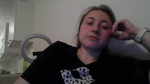 Snapshot of andriana1212 chatting on December 21, 4:14 pm andriana1212 online show from December 21, 4:14 pm