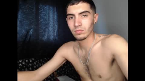 Snapshot of andriuhot066 chatting on December 26, 9:58 pm andriuhot066 online show from December 26, 9:58 pm