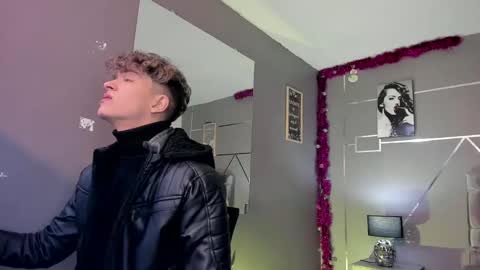      online show from December 5, 12:44 pm