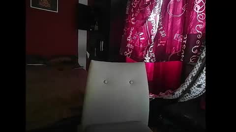 Snapshot of androdd666 chatting on February 16, 2:00 pm androd666 online show from February 16, 2:00 pm