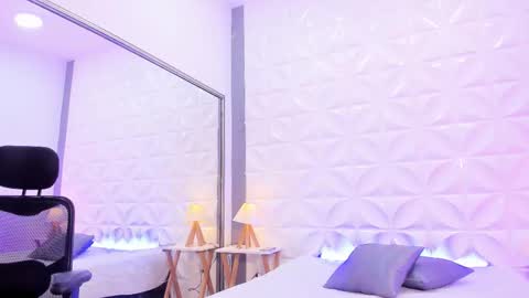 andryhot7 online show from February 1, 12:48 pm