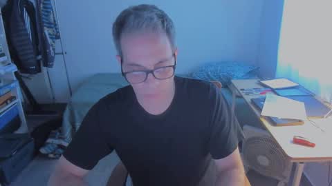 Andrew online show from January 11, 7:41 pm