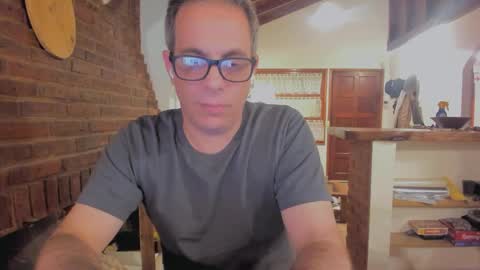 Andrew online show from February 13, 1:01 am