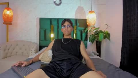 Andy online show from February 9, 11:47 am