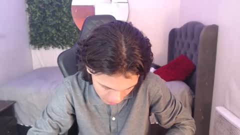 andy_dan1 online show from January 19, 4:04 pm