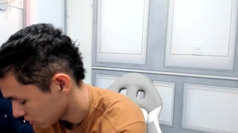 Snapshot of andy_dior18 chatting on September 16, 10:22 pm ANDY online show from September 16, 10:22 pm