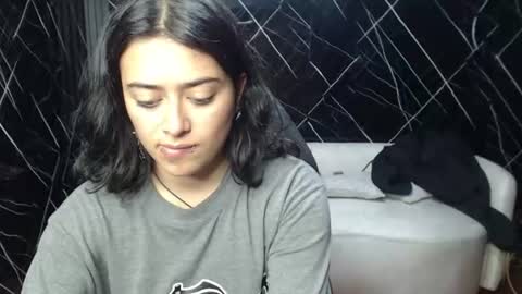 andy_eagleton_20 online show from July 30, 2:43 am