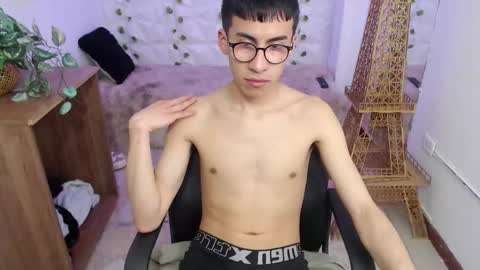 Andy online show from March 25, 3:34 am