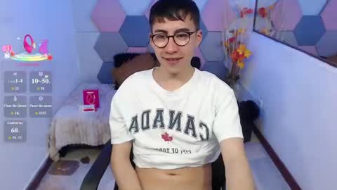 Snapshot of andy_norton chatting on July 3, 11:44 pm Andy online show from July 3, 11:44 pm