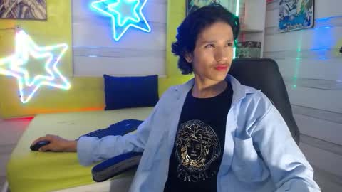 Snapshot of andy_staar18 chatting on October 15, 11:21 am andy online show from October 15, 11:21 am