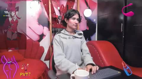 Snapshot of andy_staar18 chatting on October 29, 7:37 pm andy online show from October 29, 7:37 pm