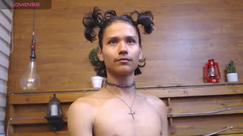 Snapshot of andy_staar18 chatting on October 30, 9:04 pm andy online show from October 30, 9:04 pm