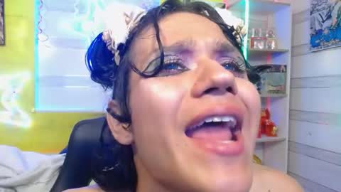 Snapshot of andy_staar18 chatting on November 8, 8:29 pm andy online show from November 8, 8:29 pm