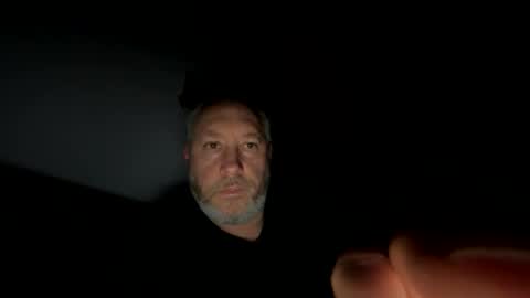 Snapshot of andyberg8 chatting on January 13, 11:06 pm Andy online show from January 13, 11:06 pm