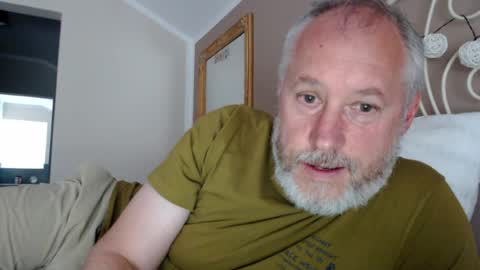 Snapshot of andyberg8 chatting on June 13, 6:28 pm Andy online show from June 13, 6:28 pm