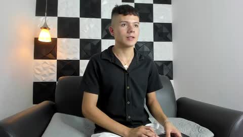 andyfame11 online show from September 22, 7:16 pm