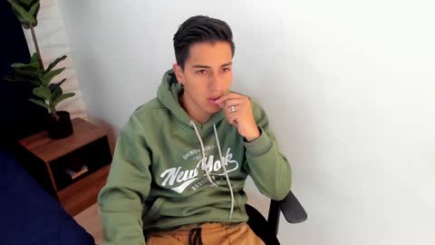 Andy Joy  online show from January 10, 11:43 am