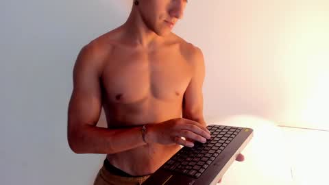 Andy Joy  online show from January 10, 5:56 pm