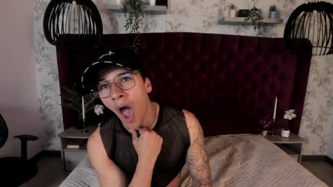 Andy Joy  online show from June 1, 11:34 am