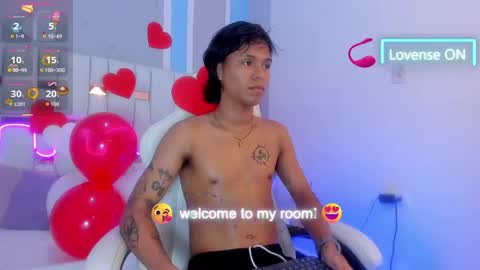 Snapshot of andykings_1 chatting on February 15, 7:51 am Andy Kings online show from February 15, 7:51 am