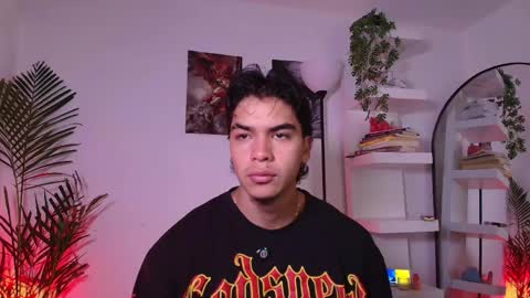 Snapshot of andypalmerr chatting on June 9, 4:46 am andypalmerr online show from June 9, 4:46 am