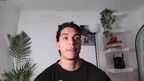 Snapshot of andypalmerr chatting on June 14, 10:34 pm andypalmerr online show from June 14, 10:34 pm