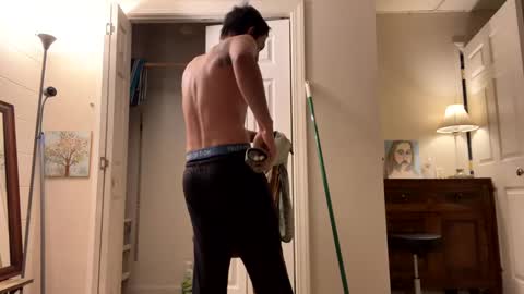 andyshowsforu online show from March 2, 1:36 am