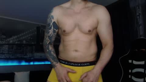 Snapshot of andysoul340 chatting on February 1, 3:30 am Magic Andy online show from February 1, 3:30 am