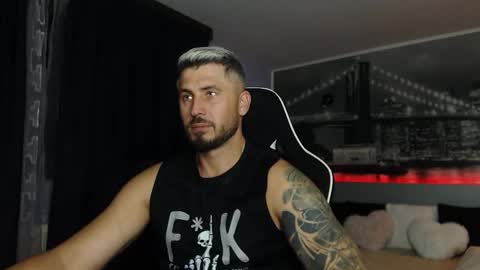 Snapshot of andysoul340 chatting on October 4, 6:39 pm Magic Andy online show from October 4, 6:39 pm