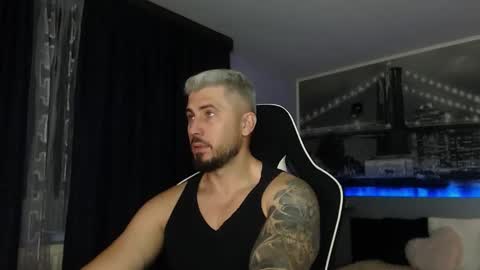 Snapshot of andysoul340 chatting on November 23, 11:15 pm Magic Andy online show from November 23, 11:15 pm