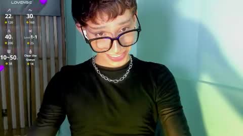 Andy online show from June 22, 9:34 pm