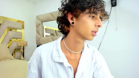 andyxibrat online show from September 26, 7:51 pm