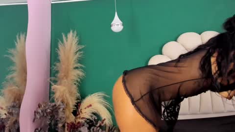 ANEE SAVAL online show from January 18, 5:59 pm